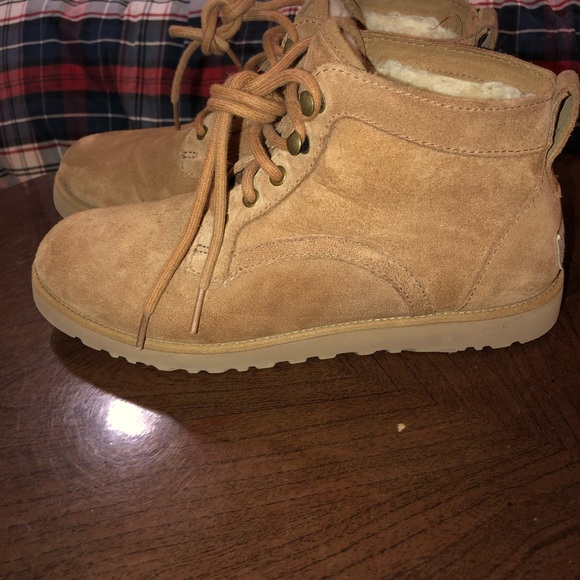 Chestnut lace up uggs - Picture 2 of 5